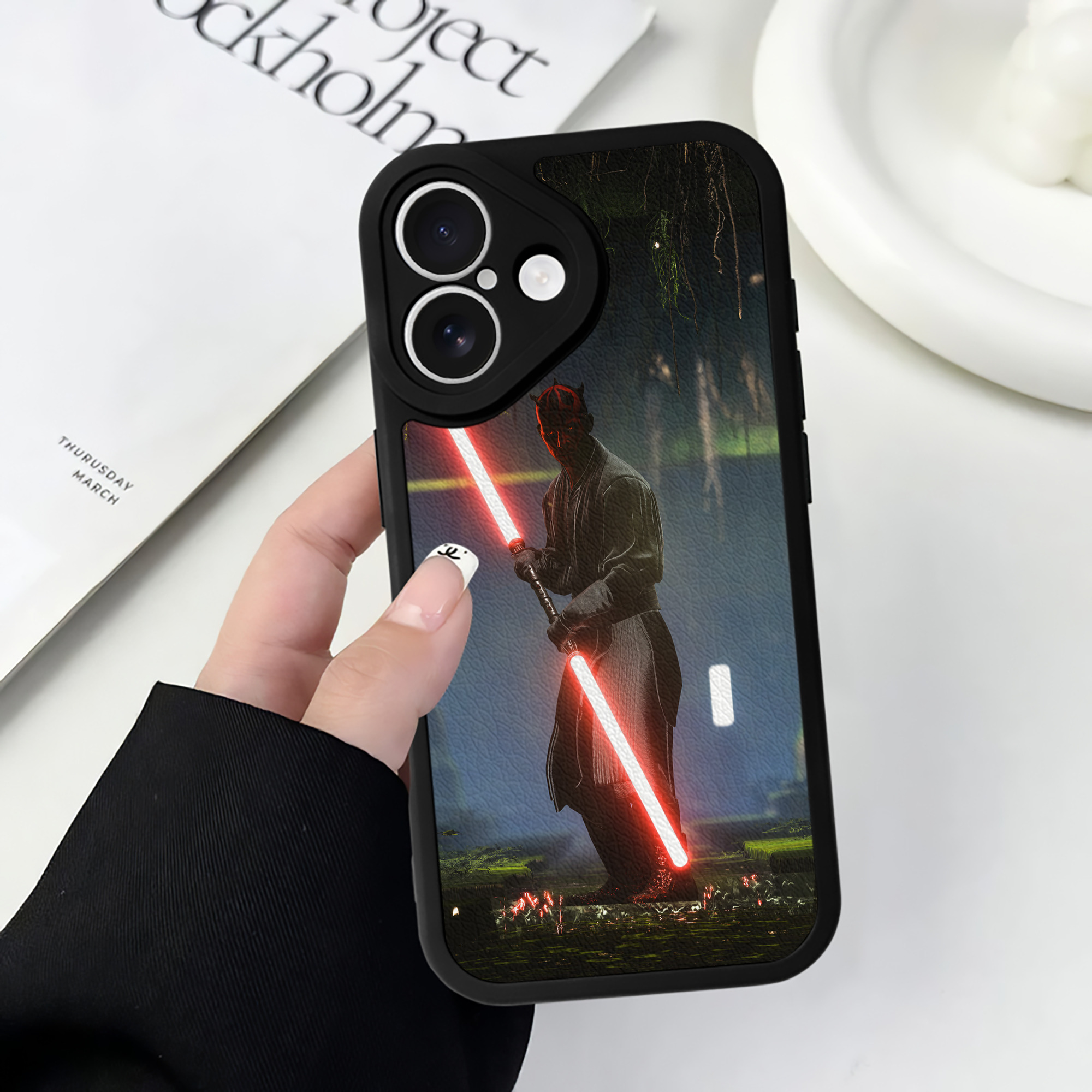 （画像用） スター・ウォーズ Star Wars 【iPhone 16シリーズ対応】シリコンスマホケース（レザー調） 材質：シリコン
